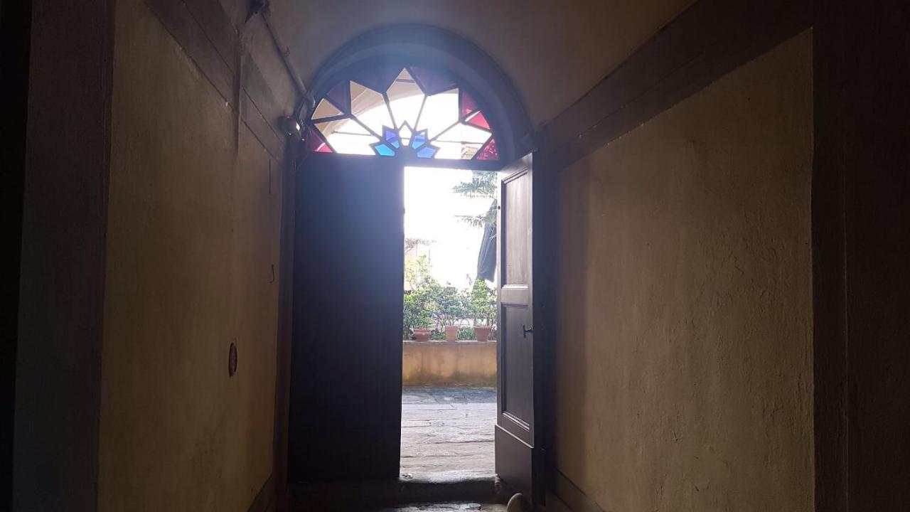 Cynthia'S Garden - Apartment With Private Garden In Santa Croce Флоренция Экстерьер фото
